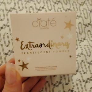 Ciate Extraordinary translucent powder